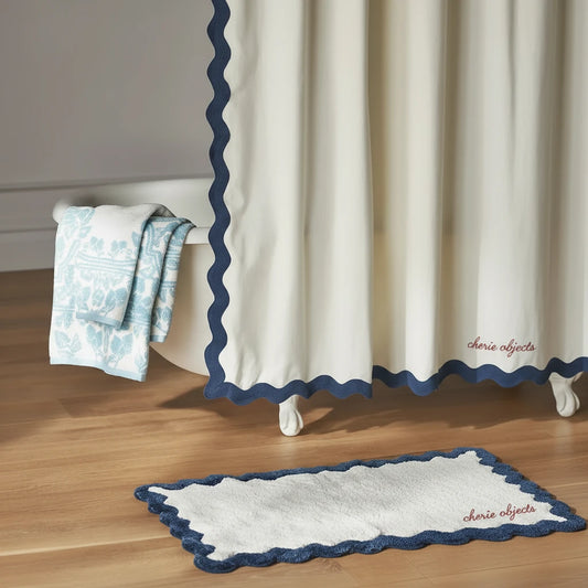 Scalloped Cotton Bath Mat – Soft Textured Bathroom Essential