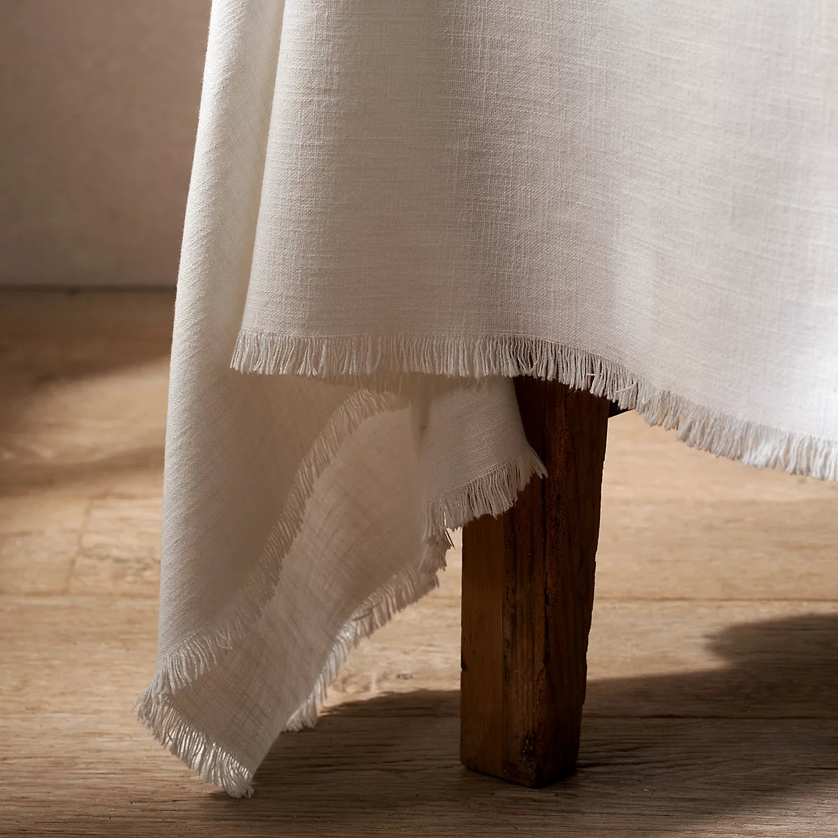 Camber Soft Wash Tablecloth – Luxe Washed Cotton Dining Linen