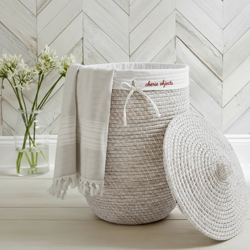 Whitewashed Seagrass Laundry Basket with Liner – Natural Storage